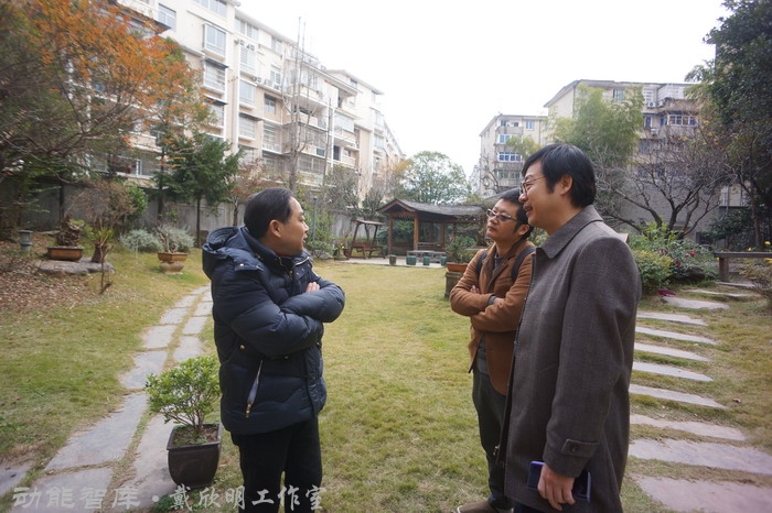景德镇战略新高度 戴欣明工作室案例 习主席景德镇 景德镇国家陶新瓷文化传承创试验区  对外文化交流新平台 动能智库  戴欣明工作室 景德镇重回世界陶瓷中心 产业升级策划 景德镇两地一中心 创新产业升级 产业定位策划 城市区域规划设计策划 产业园规划策划运营