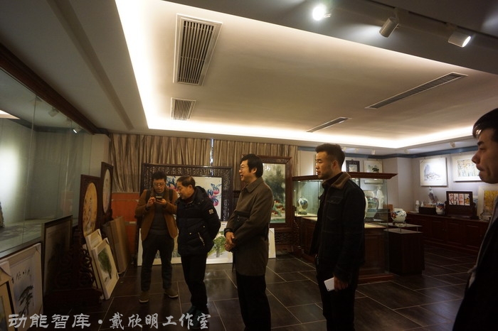 景德镇战略新高度 戴欣明工作室案例 习主席景德镇 景德镇国家陶新瓷文化传承创试验区  对外文化交流新平台 动能智库  戴欣明工作室 景德镇重回世界陶瓷中心 产业升级策划 景德镇两地一中心 创新产业升级 产业定位策划 城市区域规划设计策划 产业园规划策划运营