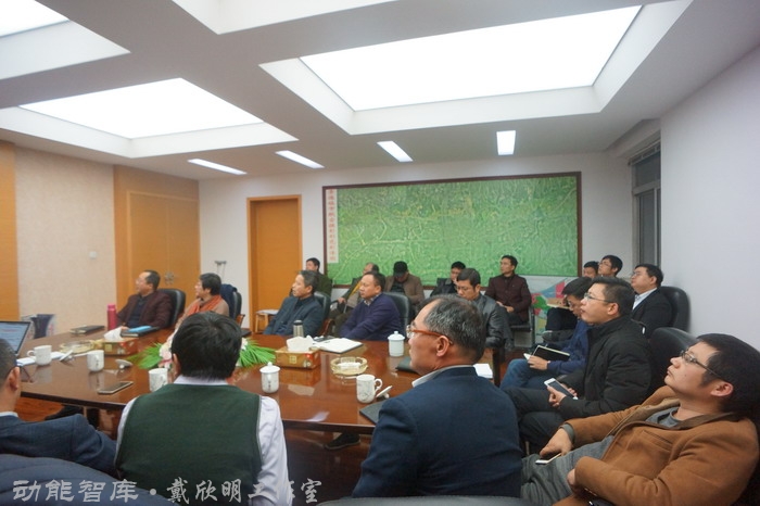 景德镇战略新高度 戴欣明工作室案例 习主席景德镇 景德镇国家陶新瓷文化传承创试验区  对外文化交流新平台 动能智库  戴欣明工作室 景德镇重回世界陶瓷中心 产业升级策划 景德镇两地一中心 创新产业升级 产业定位策划 城市区域规划设计策划 产业园规划策划运营