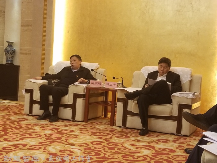 景德镇战略新高度 戴欣明工作室案例 习主席景德镇 景德镇国家陶新瓷文化传承创试验区  对外文化交流新平台 动能智库  戴欣明工作室 景德镇重回世界陶瓷中心 产业升级策划 景德镇两地一中心 创新产业升级 产业定位策划 城市区域规划设计策划 产业园规划策划运营