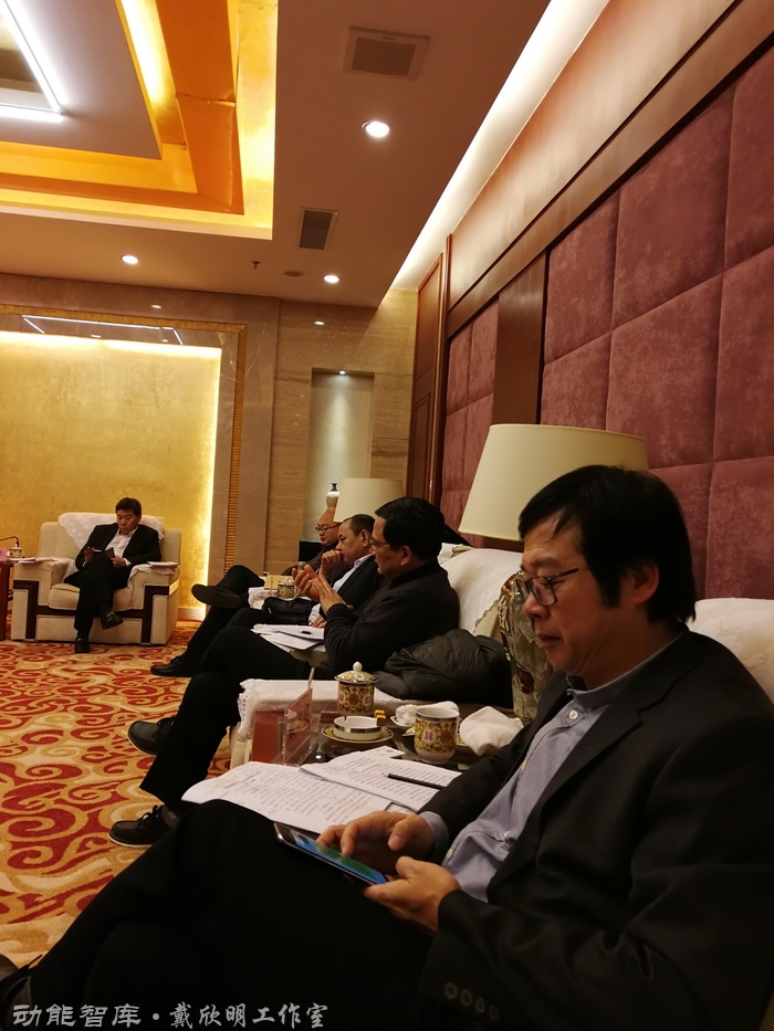 景德镇战略新高度 戴欣明工作室案例 习主席景德镇 景德镇国家陶新瓷文化传承创试验区  对外文化交流新平台 动能智库  戴欣明工作室 景德镇重回世界陶瓷中心 产业升级策划 景德镇两地一中心 创新产业升级 产业定位策划 城市区域规划设计策划 产业园规划策划运营