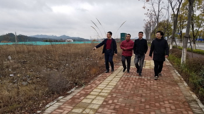 案例解析:景德镇城市品牌如何高举高打的?-动能智库-戴欣明工作室战略定位策划景德镇陶瓷产业升级 案例解析:景德镇城市品牌如何高举高打的?-动能智库-戴欣明工作室战略定位策划景德镇陶瓷产业升级