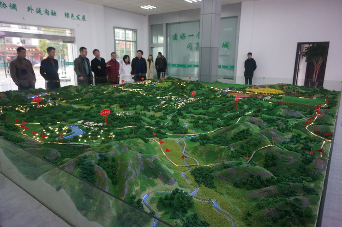 案例解析:景德镇城市品牌如何高举高打的?-动能智库-戴欣明工作室战略定位策划景德镇陶瓷产业升级 案例解析:景德镇城市品牌如何高举高打的?-动能智库-戴欣明工作室战略定位策划景德镇陶瓷产业升级