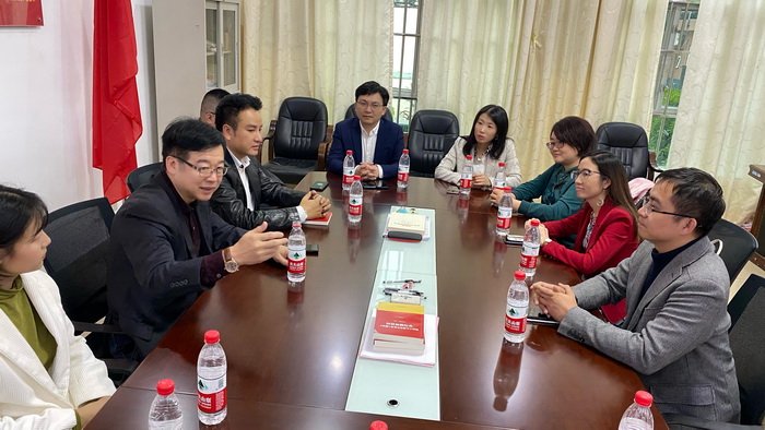 赋能式孵化器创新实践 动能智库院长戴欣明 中科美城董事长李永洲 中国青年创业导师李永洲 动能智库副院长江业志 动能智库校董张国军 动能智库院长助理付秀芬 向中国其他地区输出成功经验 为中国创业者 最新最前沿战略思想 动能智库 动能智库文创基地 动能智库教育中心 四季康养定位策划 产业园定位策划 文旅小镇策划定位 乡 文旅项目规划策划 科创小镇规划定位策划