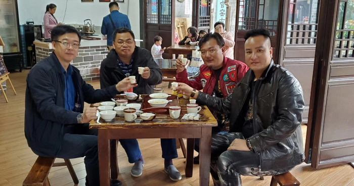 长沙铜官草市商业架构设计 戴欣明 李艺冲 江业志 付秀芬  动能智库构建托管可复制战略 四季康养定位策划 商业地产定位策划  特色小镇战略定位 乡村旅游策划定位 商业街策划定位
