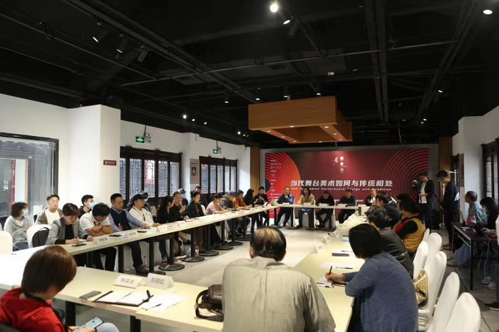 长沙铜官草市商业架构设计 戴欣明 李艺冲 江业志 付秀芬  动能智库构建托管可复制战略 四季康养定位策划 商业地产定位策划  特色小镇战略定位 乡村旅游策划定位 商业街策划定位