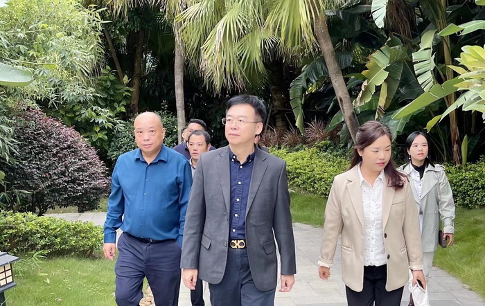 蓬壶镇四季康养文旅小镇　动能智库院长戴欣明　动能智库副院长蔡恒儿　动能智库校董邓肯　“四季+”，产业+康养+文旅+社区形成的四季消费体验，　四季康养定位策划 商业地产 商业地产定位策划 商业地产运营 动能智库 戴欣明工作室 蔡恒儿工作室 特色小镇战略定位 产业园定位策划 人文商业地产策划 文旅小镇策划定位 乡村旅游策划定位 商业街策划定位 城市综合体策划 古镇古城策划定位 文旅项目规划策划