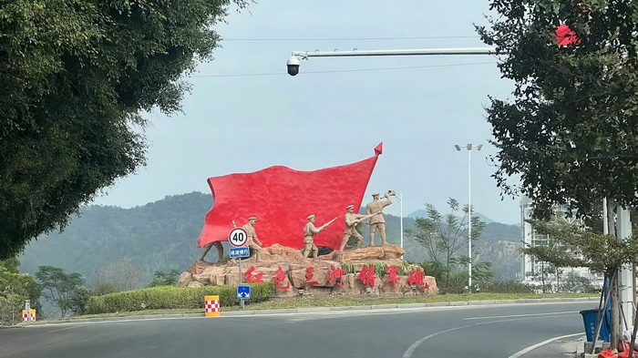 深圳市前海动能投资有限公司一行来到三河坝 动能智库全国63个红色特色文旅小镇选址 没有三河坝战役就没有井冈山会师 大埔是动能智库红色文旅小镇目的地之一 动能智库团队考察大埔 百候古镇 客家文化 中国大健康产业 “四季康养产业”模式构建惠州城市更新 动能智库 戴欣明 五邦集团  华明有 贵山行旅 上河行旅 欢乐上河 海水康养 酒肆街 四季康养特色文旅小镇 单产业电商模式打造罗浮山茶产业 四季康养特色文旅小镇 惠州筹建处揭牌仪 大湾区惠州的大健康产业升级  戴欣明工作室 蔡恒儿工作室  产业园定位策划  乡村旅游策划定位