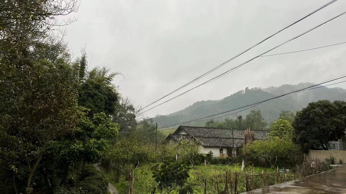 柏塘山茶酒肆合 茶产业电商模式再造 鹿湖温泉似圣水 顺县留隍镇 恒儿茶 恒儿的茶 酒肆街 酒肆街小酒馆 酒肆街啤酒 酒世界扎啤 酒肆街精酿 四季酒肆 大健康 乡村振兴 多产业振兴 高质量发展 人才振兴 特色文旅小镇 城市更新  新媒体 产业电商 四季康养产业  红色文旅  非遗传承 共同富裕 动能智库 戴欣明 五邦集团  华明有 贵山行旅 上河行旅 欢乐上河 海水康养 酒肆街 四季康养特色文旅小镇 单产业电商模式打造罗浮山茶产业 四季康养特色文旅小镇 惠州筹建处揭牌仪 大湾区惠州的大健康产业升级  戴欣明工作室 蔡恒儿工