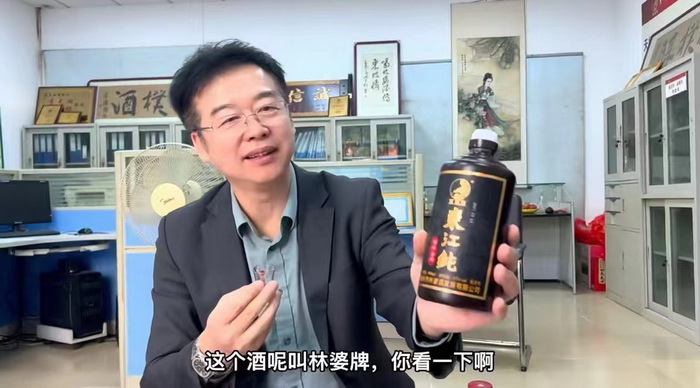 鹅城酒肆 惠州酒肆 惠州佳兆业广场海伦司小酒吧 惠州博罗柏塘镇 罗浮山 汴河书院 酒肆夜话 开封城市升级 开封商业产业定位策划 佛山欢乐上河 佛山酒肆街 动能智库校董温宗盛 数字新奥莱文谷总部 CTDU中旅联 全国跨界融合产业创新联合体 动能智库 奥特莱斯·新奥莱 大健康 共同富裕 数字奥莱　酒肆街品牌管理（深圳）有限公司 酒肆街小酒馆  中国特色文旅小镇商业街镇特许经营第一人戴欣明 中国特许经营第一人刘文献 四季康养文旅小镇惠州多个项目签约　黄华锦 国际品牌商业街　数字生活体验中心　数字康养体验中心　江边轻奢