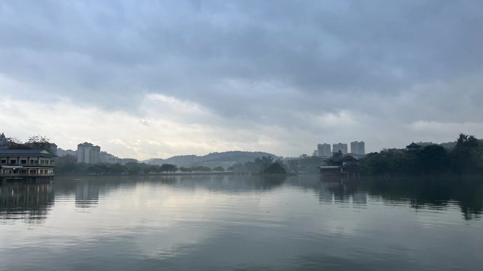 微醺经济 上河坊酒肆街店 海水康养 东街草市 酒肆街，酒肆街小酒馆定位 年轻人的社交圈 深圳酒肆街镇  汴河书院 酒肆街·深圳签约仪式 【酒肆街】团队签约罗湖水贝珠宝大厦 欢乐上河之【酒肆街】 酒肆深圳旗舰 红色文旅小镇 四季康养 乡村振兴 酒肆街 茶肆街 新媒体 文旅产业汕尾红海湾 地产圆桌派 全球酒吧源酒肆 酒肆街小酒馆 久康元酒 本草精酿 百师医谷 四季康养落地重庆南川区 茶肆街 冷沙泉水乾丰茶 高山云雾 永隆山麓上河来 冷沙泉水 南川乾丰镇茶产业升级 前海四季康养管理（深圳）有限公司南川纪行 前海