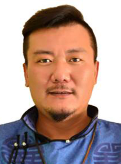 李艺冲 李艺冲