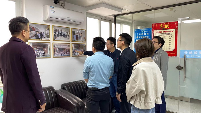 黔西南四季康养 乡村战略振兴 动能智库 四季康养定位策划 商业地产 商业地产定位策划 商业地产运营 特色小镇战略定位 产业园定位策划 人文商业地产策划 文旅小镇策划定位 乡村旅游策划定位 商业街策划定位 城市综合体策划 古镇古城策划定位 文旅项目规划策划