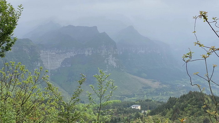 重庆城市规划升级 金佛山文旅大战略布局 戴欣明 邓肯 王方 蔡恒儿 动能智库 蔡恒儿工作室 动能智库四季康养定位策划 商业地产 商业地产定位策划 商业地产运营 特色小镇战略定位 产业园定位策划 人文商业地产策划 文旅小镇策划定位 乡村旅游策划定位 商业街策划定位 城市综合体策划 古镇古城策划定位 文旅项目规划策划