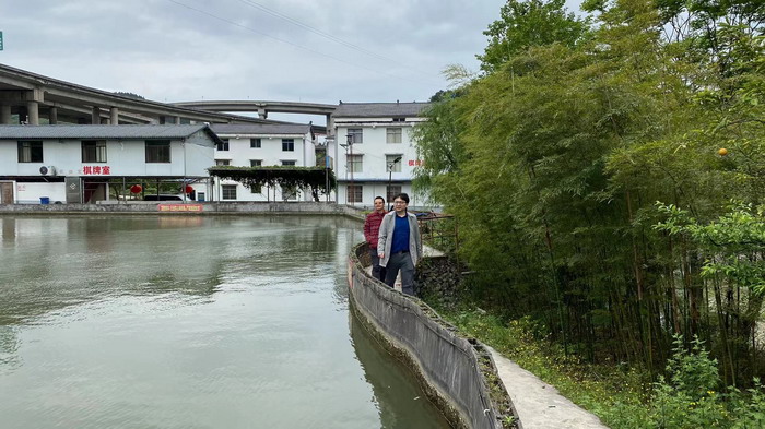 重庆城市规划升级 金佛山文旅大战略布局 重庆南川水井山调研 戴欣明 邓肯 王方 蔡恒儿 动能智库 蔡恒儿工作室 动能智库四季康养定位策划 商业地产 商业地产定位策划 商业地产运营 特色小镇战略定位 产业园定位策划 人文商业地产策划 文旅小镇策划定位 乡村旅游策划定位 商业街策划定位 城市综合体策划 古镇古城策划定位 文旅项目规划策划