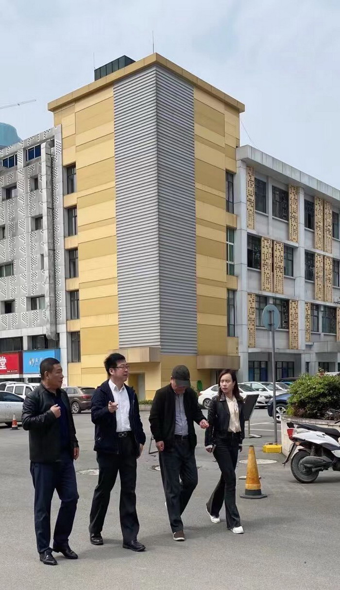 贵阳红色文旅 红色研学 动能智库院长戴欣明 动能智库产业研究院副院长、新媒体学院院长蔡恒儿 动能智库贵阳分院副院长李程兴 四季康养定位策划 商业地产 商业地产定位策划 商业地产运营 特色小镇战略定位 产业园定位策划 人文商业地产策划 文旅小镇策划定位 乡村旅游策划定位 商业街策划定位 城市综合体策划 古镇古城策划定位 文旅项目规划策划贵阳红色文旅 红色研学 动能智库贵阳分院副院长李程兴 动能智库院长戴欣明 动能智库产业研究院副院长、新媒体学院院长蔡恒/动能智库产业研究院副院长、新媒体学院院长 蔡恒儿工作室