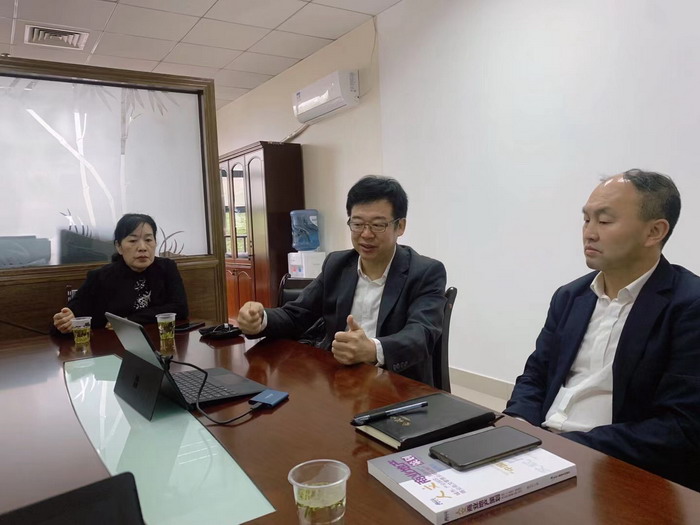 贵阳红色文旅 红色研学 动能智库院长戴欣明 动能智库产业研究院副院长、新媒体学院院长蔡恒儿 动能智库贵阳分院副院长李程兴 四季康养定位策划 商业地产 商业地产定位策划 商业地产运营 特色小镇战略定位 产业园定位策划 人文商业地产策划 文旅小镇策划定位 乡村旅游策划定位 商业街策划定位 城市综合体策划 古镇古城策划定位 文旅项目规划策划贵阳红色文旅 红色研学 动能智库贵阳分院副院长李程兴 动能智库院长戴欣明 动能智库产业研究院副院长、新媒体学院院长蔡恒/动能智库产业研究院副院长、新媒体学院院长 蔡恒儿工作室