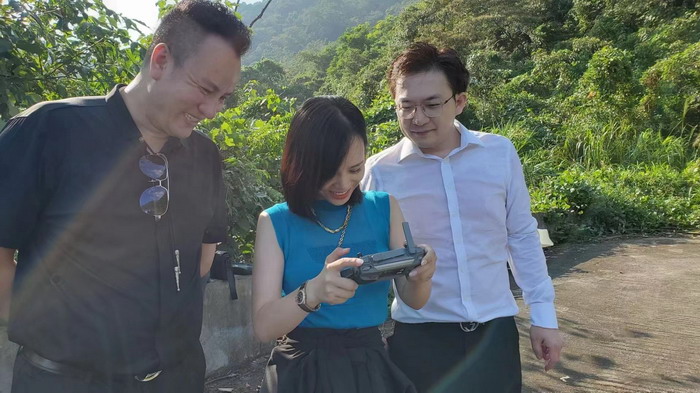 罗浮山四季康养胜地 动能智库团队戴欣明 江业志 蔡恒儿 动能智库邓肯 人文四季康养 四季康养定位策划 商业地产 商业地产定位策划 商业地产运营 动能智库 戴欣明工作室 蔡恒儿工作室 董事局执行主席罗利春 特色小镇战略定位 产业园定位策划 人文商业地产策划 文旅小镇策划定位 乡村旅游策划定位 商业街策划定位 城市综合体策划 红色文旅小镇系统 四季康养小镇系统 动能智库 戴欣明工作室 蔡恒儿工作室 前海四季康养管理 古镇古城策划定位 文旅项目规划策划
