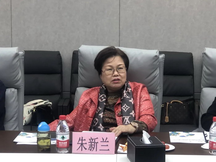 CTDU中旅联 全国跨界融合产业创新联合体 动能智库 奥特莱斯·新奥莱 大健康 共同富裕 数字奥莱　酒肆街品牌管理（深圳）有限公司 酒肆街小酒馆  中国特色文旅小镇商业街镇特许经营第一人戴欣明 中国特许经营第一人刘文献 四季康养文旅小镇惠州多个项目签约　黄华锦 国际品牌商业街　数字生活体验中心　数字康养体验中心　江边轻奢酒店　奢侈品创意学院　网红孵化基地　数字新奥莱网红直播中心　红色文化旅游　元宇宙VRAR场景等项目　助力更多国潮品牌出海　惠州五邦集团　酒肆街 动能智库蔡恒儿 动能智库李蓬青 海水康养
