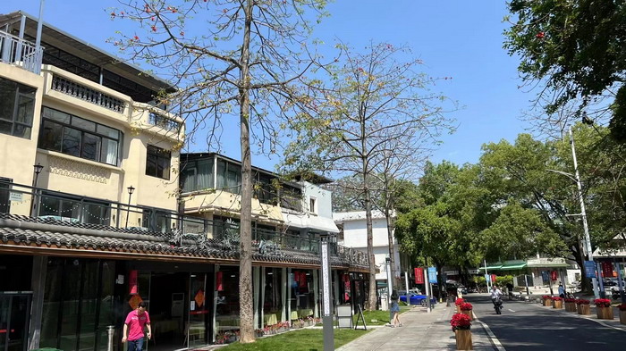 大湾区落地酒肆街 酒肆街小酒馆项目系统概要 【酒肆街】品牌概况 酒吧街 商业街 人文商业 酒肆街消费模式 国潮产业 四季康养产业落地惠州  前海四季康养管理（深圳）有限公司 《贵山行旅》 《上河行旅》 《欢乐上河》 【酒肆街】 项目例行会议及产业投资洽谈  动能智库·酒肆街品牌管理（深圳）有限公司 戴欣明工作室 蔡恒儿工作室 动能智库 茶产业电商模式再造 上河行旅 恒儿茶 恒儿的茶 酒肆街 酒肆街小酒馆 酒肆街啤酒 酒世界扎啤 酒肆街精酿 四季酒肆 大健康 乡村振兴 多产业振兴 高质量发展 人才振兴 特色文旅小镇