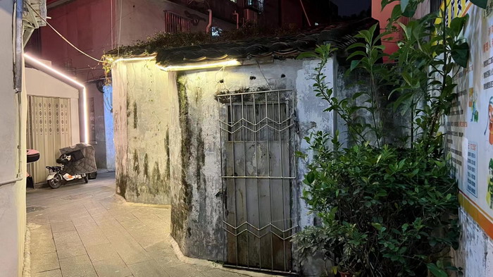 酒肆小馆彻夜述 大碗啤酒思酒肆 祝屋巷驴窝酒馆 酒肆街惠州运营团队 动能投资 小酒馆模式 惠州水东街桥东 旅居康养小镇 大湾区落地酒肆街 酒肆街小酒馆项目系统概要 【酒肆街】品牌概况 酒吧街 商业街 人文商业 酒肆街消费模式 国潮产业 四季康养产业落地惠州  前海四季康养管理（深圳）有限公司 《贵山行旅》 《上河行旅》 《欢乐上河》 【酒肆街】 项目例行会议及产业投资洽谈  动能智库·酒肆街品牌管理（深圳）有限公司 戴欣明工作室 蔡恒儿工作室 动能智库 茶产业电商模式再造 上河行旅 恒儿茶 恒儿的茶 酒肆街 酒肆街小酒馆
