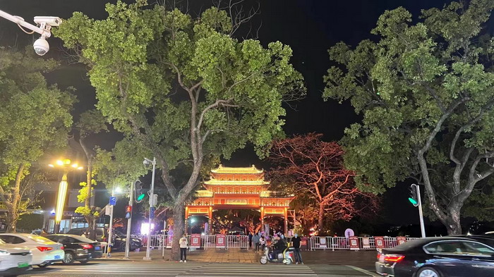 四季康养文旅小镇落地惠州 《贵山行旅》、《上河行旅》四季康养产业项目合作价值：三合一模式 动能智库版权系统 中国“四季康养文旅小镇”示范区，动能智库·前海四季康养管理（深圳）有限公司策划 南川永隆上河 酒肆小馆彻夜述 大碗啤酒思酒肆 祝屋巷驴窝酒馆 酒肆街惠州运营团队 动能投资 小酒馆模式 惠州水东街桥东 旅居康养小镇 大湾区落地酒肆街 酒肆街小酒馆项目系统概要 【酒肆街】品牌概况 酒吧街 商业街 人文商业 酒肆街消费模式 国潮产业 四季康养产业落地惠州  前海四季康养管理（深圳）有限公司 《贵山行旅》 《上河行旅》 《欢乐上河》