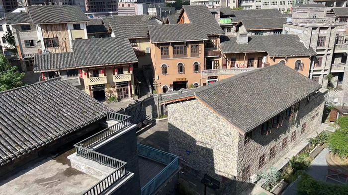 《永隆上河》在重庆南川区金佛山麓永隆山上落地 永隆山上谱新曲 红色文旅小镇合作三合一模式 风过南川留药香 公务南川出南粤 四季康养文旅小镇落地惠州 《贵山行旅》、《上河行旅》四季康养产业项目合作价值：三合一模式 动能智库版权系统 中国“四季康养文旅小镇”示范区，动能智库·前海四季康养管理（深圳）有限公司策划 南川永隆上河 酒肆小馆彻夜述 大碗啤酒思酒肆 祝屋巷驴窝酒馆 酒肆街惠州运营团队 动能投资 小酒馆模式 惠州水东街桥东 旅居康养小镇 大湾区落地酒肆街 酒肆街小酒馆项目系统概要 【酒肆街】品牌概况 酒吧街 商业街 人文商业 酒肆街消费模式 国潮产业 四季康养产业