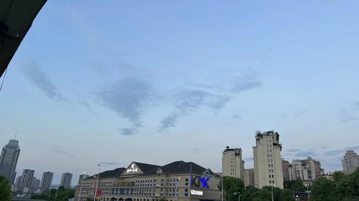 永隆山麓上河来 冷沙泉水 南川乾丰镇茶产业升级 前海四季康养管理（深圳）有限公司南川纪行 前海四季康养管理（深圳）有限公司总经理戴欣明兼首席战略策划 副总经理蔡恒儿一行在南川区城市投资集团对永隆山 《永隆上河》   四季康养南川缘  南川东街改造升级 南川区城市定位策划 动能智库，戴欣明工作室，深圳市前海动能投资有限公司战略定位策划的项目 《永隆上河》在重庆南川区金佛山麓永隆山上落地 永隆山上谱新曲 红色文旅小镇合作三合一模式 风过南川留药香 公务南川出南粤 四季康养文旅小镇落地惠州 《贵山行旅》、《上河行旅》四季康养产