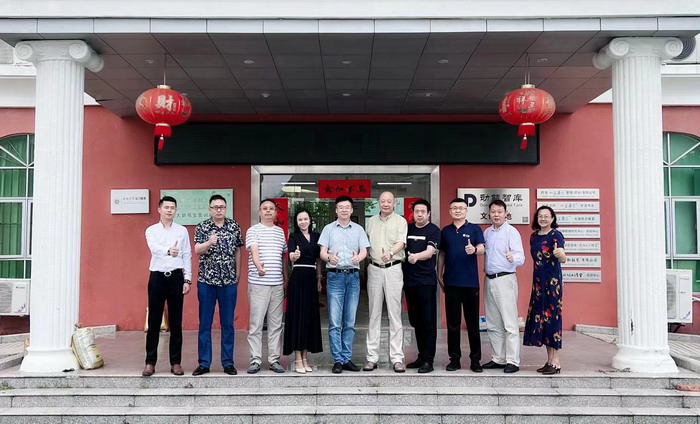 汴河书院 酒肆街·深圳签约仪式 【酒肆街】团队签约罗湖水贝珠宝大厦 欢乐上河之【酒肆街】 酒肆深圳旗舰 红色文旅小镇 四季康养 乡村振兴 酒肆街 茶肆街 新媒体 文旅产业汕尾红海湾 地产圆桌派 全球酒吧源酒肆 酒肆街小酒馆 久康元酒 本草精酿 百师医谷 四季康养落地重庆南川区 茶肆街 冷沙泉水乾丰茶 高山云雾 永隆山麓上河来 冷沙泉水 南川乾丰镇茶产业升级 前海四季康养管理（深圳）有限公司南川纪行 前海四季康养管理（深圳）有限公司总经理戴欣明兼首席战略策划 副总经理蔡恒儿一行在南川区城市投资集团对永隆山 《永隆上