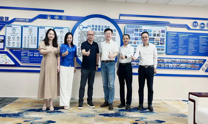 惠州酒肆街 东街草市 酒肆街，酒肆街小酒馆定位 年轻人的社交圈 深圳酒肆街镇  汴河书院 酒肆街·深圳签约仪式 【酒肆街】团队签约罗湖水贝珠宝大厦 欢乐上河之【酒肆街】 酒肆深圳旗舰 红色文旅小镇 四季康养 乡村振兴 酒肆街 茶肆街 新媒体 文旅产业汕尾红海湾 地产圆桌派 全球酒吧源酒肆 酒肆街小酒馆 久康元酒 本草精酿 百师医谷 四季康养落地重庆南川区 茶肆街 冷沙泉水乾丰茶 高山云雾 永隆山麓上河来 冷沙泉水 南川乾丰镇茶产业升级 前海四季康养管理（深圳）有限公司南川纪行 前海四季康养管理（深圳）有限公司总经理戴